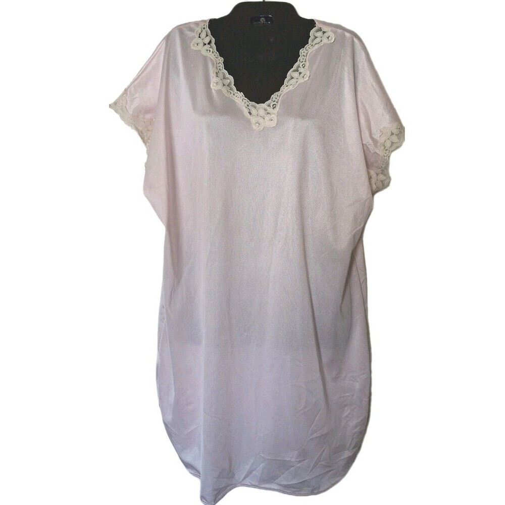 Vintage Kelly Reed  Nylon Dress Nightgown Soft Pink One Size Made In USA Lace